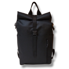 Mochila NALU negra en internet