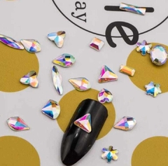 Cristales Forma Uñas Decoración Tornasol X50u - comprar online