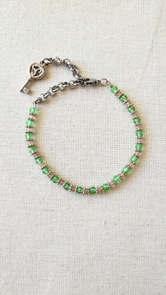 Pulsera de cristal de roca verde y rosa