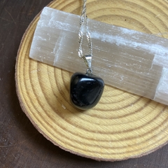 Colar obsidiana negra