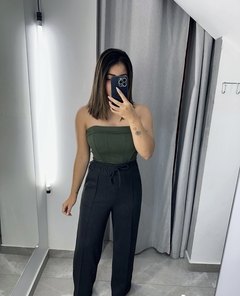 Pantalona Lanzinha Preta na internet
