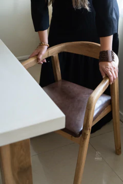 Silla Bali en Petiribi con Cuero