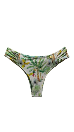 Tanga Kelly na internet