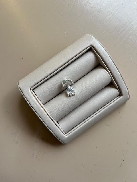 PINGENTE MENININHA ZIRCONIA CRISTAL