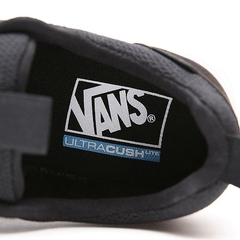 Zapatillas Vans Ultrarange Rapidweld Negro Blanco - comprar online