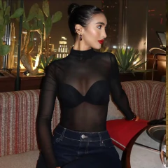BODY EM TULE GOLA PRETO