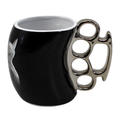 Caneca Soco Inglês Batman vs Coringa na internet