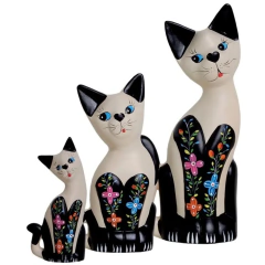 Trio de Gatos Preto e Branco Florido