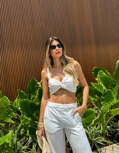 Cropped Melina na internet