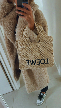 TAPADO TEDDY STRADIVARIUS