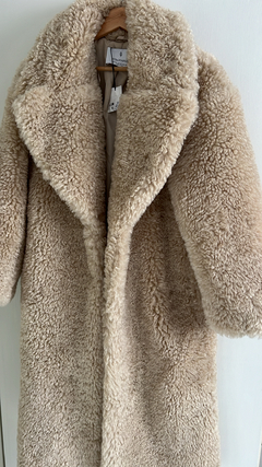 TAPADO TEDDY STRADIVARIUS