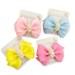 Laço Manuela Gorgurão e organza com chuva de pérolas (Unidade)