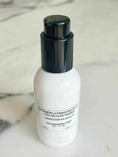 Emulsion Antiage ultrahumectante con protector Solar