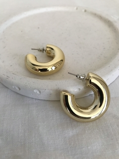 Aros Suri electro gold