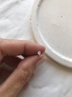 Aro solitario Cubic engarzado aq