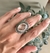Anillo cuarzo cristal.