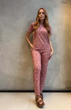 Calça Angela na internet