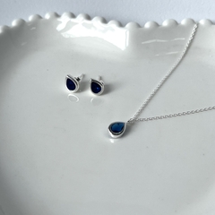 CONJUNTO COLAR E BRINCO GOTA na internet