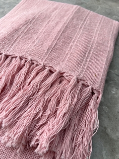 Manta Decorativa Basic - Rosa - comprar online
