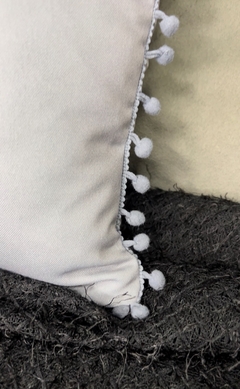 Capa de almofada - Pompom - Amor - comprar online