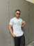 REMERA HOMBRE PRESENT - Somos Pola