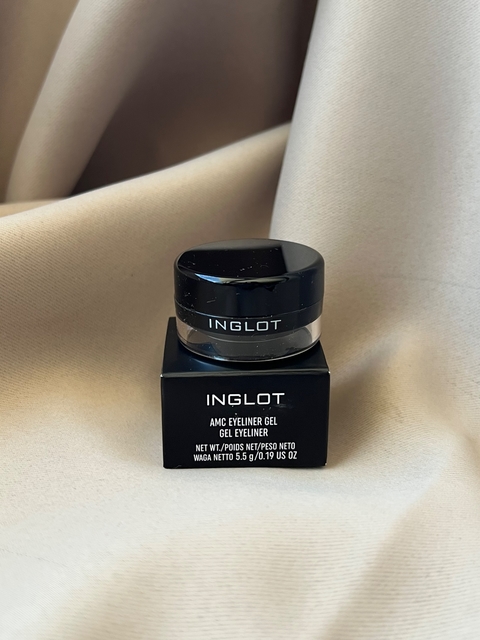 Delineador INGLOT - Preto (77)