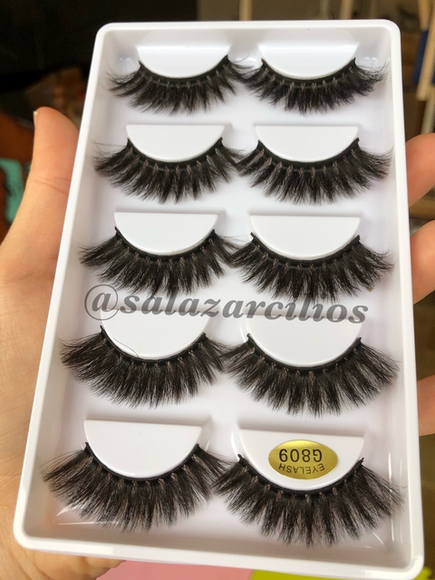 G809 - Cartela de cílios postiços com 5 pares