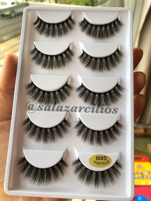 G600 - Cartela de cílios postiços com 5 pares