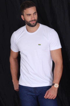 Camiseta Basic Tag - HEI BROS na internet