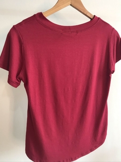 t-shirt marsala máfia - comprar online