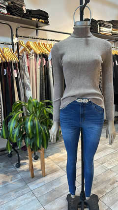 Polera Morley Bremer ❤️‍ en internet