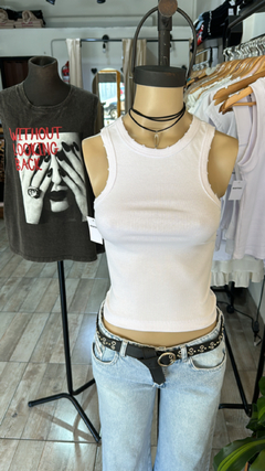 Musculosa Morley cuello Americano - comprar online