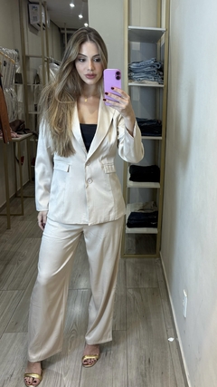 conjunto blazer + calca creme na internet