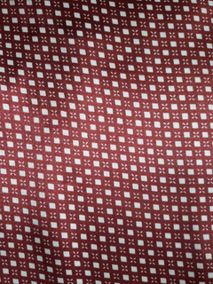 Pijama de hombre de seda. Mangas cortas y pantalón corto, estampado. - tienda online