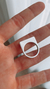 Anillo acero blanco cuadrada con base redondo