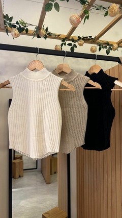 Musculosa Isa