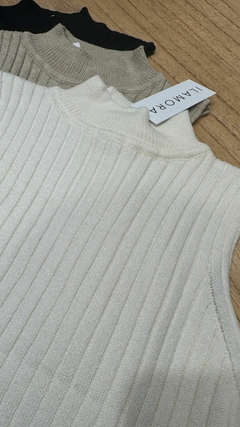 Musculosa Isa en internet