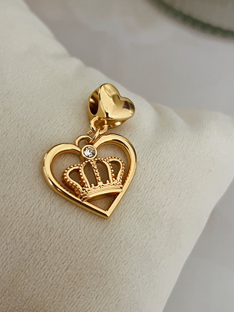 Colar pingente coroa - comprar online