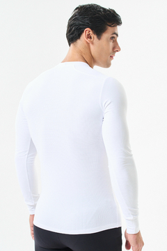 Remera Eldert en internet