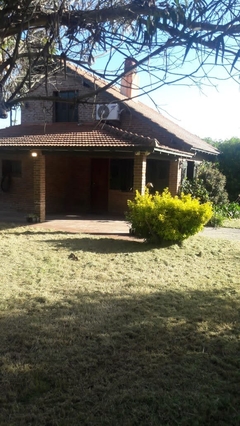 CASA QUINTA SOBRE 3 LOTES - SANTA ISABEL- CHAPADMALAL en internet