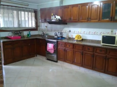 CHALET 3 AMBIENTES + DTOS - QUINTANA 6400 - comprar online