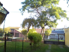 CHALET 3 AMBIENTES + DTOS - QUINTANA 6400 en internet