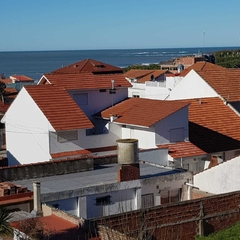CASA EN 3 PLANTAS A DOS CUADRAS DEL MAR - THAMES - Grasso Inmobiliaria. Negocios inmobiliarios en la Ciudad de Mar del Plata