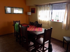 CASA 4 AMBIENTES EN 2 PLANTAS - 14 DE JULIO Y RIVADAVIA MAR DEL PLATA - APTO CREDITO - tienda online