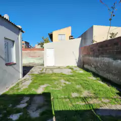 BELGRANO 9300 - CASA 3 AMBIENTES - APTO CREDITO