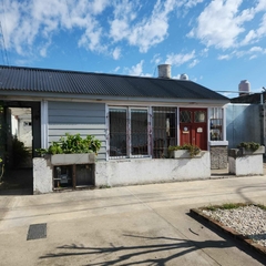 2 CASAS - ROSALES 6800 MAR DEL PLATA FINANCIA en internet