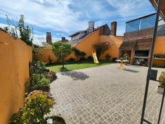 CHALET 4 AMBIENTES - BOLIVAR 7200