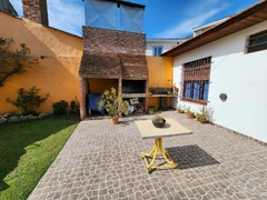 CHALET 4 AMBIENTES - BOLIVAR 7200 - Grasso Inmobiliaria. Negocios inmobiliarios en la Ciudad de Mar del Plata