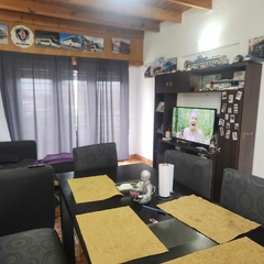 Imagen de CHALET + DEPARTAMENTO EN PLANTA ALTA - FALUCHO 7100