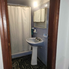 CHALET + DEPARTAMENTO EN PLANTA ALTA - FALUCHO 7100 - comprar online
